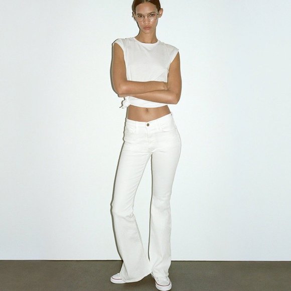 Frame Denim Le High Flare Jeans in Blanc White Stretch Flare Jeans Women - Picture 2 of 13